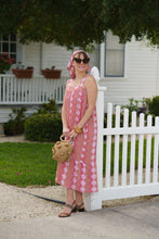 Load image into Gallery viewer, retro inspired pink midi dress