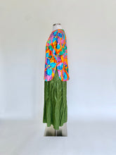 Load image into Gallery viewer, Vintage Short Sleeve Floral Top - Size 6/8
