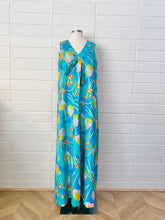 Load image into Gallery viewer, Vintage Tulip PrintMaxi Tent Dress - Up to Size 12