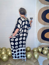 Load image into Gallery viewer, back of polka dot kaftan