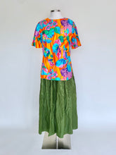 Load image into Gallery viewer, Vintage Short Sleeve Floral Top - Size 6/8
