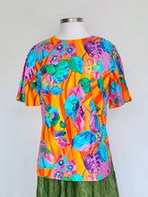 Load image into Gallery viewer, Vintage Short Sleeve Floral Top - Size 6/8