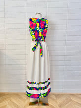 Load image into Gallery viewer, Vintage White Maxi Dress with Floral Stripes - Size 6/8