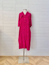 Load image into Gallery viewer, Vintage 80s Fuchsia with Abstract Black Dot Shirt Dress - Size 6/8