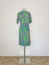 Load image into Gallery viewer, Vintage Groovy Printed Short Sleeve Sheath Dress - Size 4/6