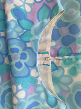 Load image into Gallery viewer, vintage floral dress