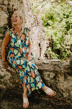 Load image into Gallery viewer, resort wear dress