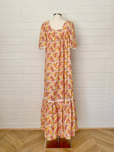 Load image into Gallery viewer, Vintage Jungle Print Eyelet Trimmed Muumuu - Size M/L