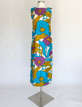 Load image into Gallery viewer, Sheath Dress 50s Poppy print