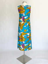 Load image into Gallery viewer, Retro sheath dress with poppy design