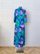 Load image into Gallery viewer, Vintage Ruffle Sleeve Maxi Dress with High Neck - Size 4/6
