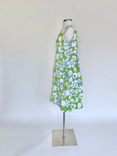 Load image into Gallery viewer, Vintage Fit N&#39; Flare Abstract Floral Sundress - Size 8/10
