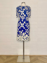 Load image into Gallery viewer, Vintage Beaded Blue and White Short Sleeve Cocktail Dress - Size 4
