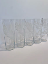 Load image into Gallery viewer, Vintage Federal Glass White Leaf Design Tom Collins Glasses Set of 5
