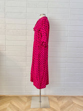 Load image into Gallery viewer, Vintage 80s Fuchsia with Abstract Black Dot Shirt Dress - Size 6/8
