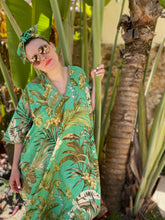 Load image into Gallery viewer, Agnus Kaftan in Fronds
