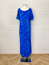 Load image into Gallery viewer, blue caftan
