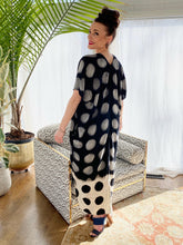 Load image into Gallery viewer, Helen Kaftan in Lunar Dot
