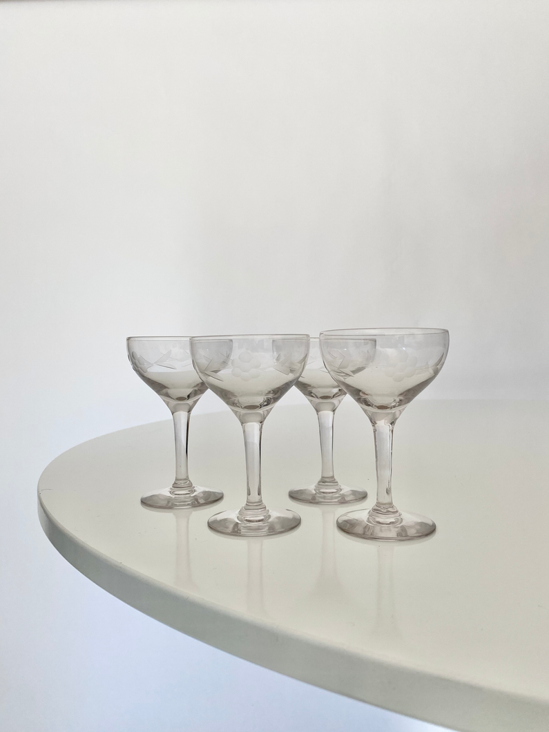 Antique blush colored champange glasses, set of 4