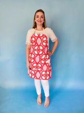 Load image into Gallery viewer, Reversible Apron Pink Red Geo and Matisse Jungle Prints
