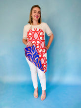 Load image into Gallery viewer, Reversible Apron Pink Red Geo and Matisse Jungle Prints
